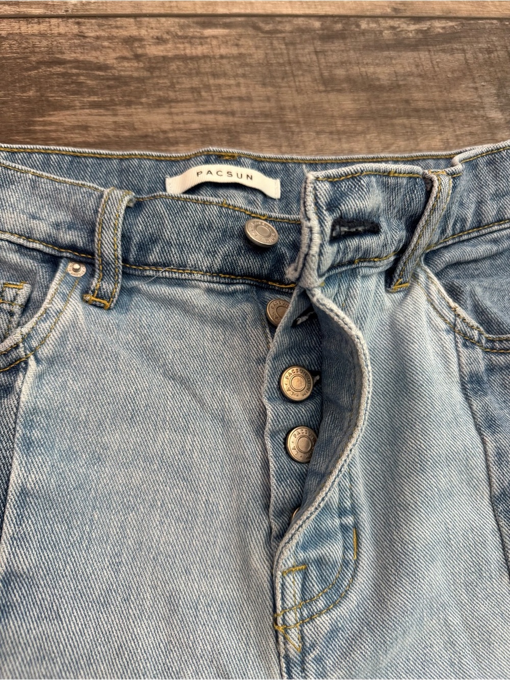 PacSun Panelled Two-Tone Light and Medium Blue High-Rise Jeans - Picture 6 of 9